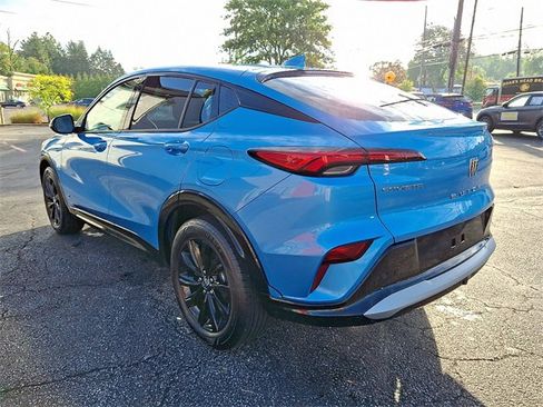 Used 2025 Buick Envista Sport Touring w/ Convenience I Package image 4