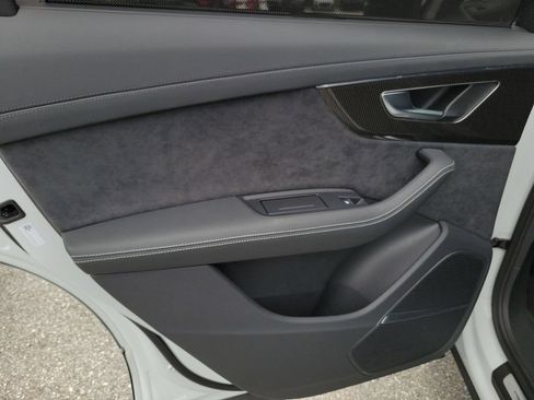 Certified 2023 Audi SQ7 Prestige w/ Prestige Package AWD/4WD image 27