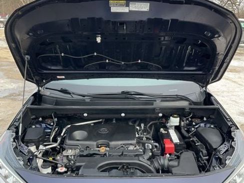 Used 2019 Toyota RAV4 XLE Premium w/ Cold Weather Package image 20