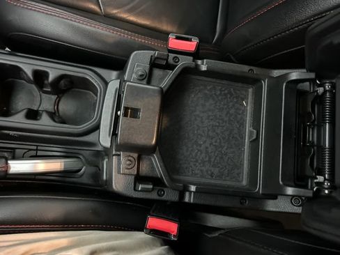 Used 2021 Jeep Wrangler Unlimited Rubicon w/ Xtreme Recon 35" Tire Package image 21