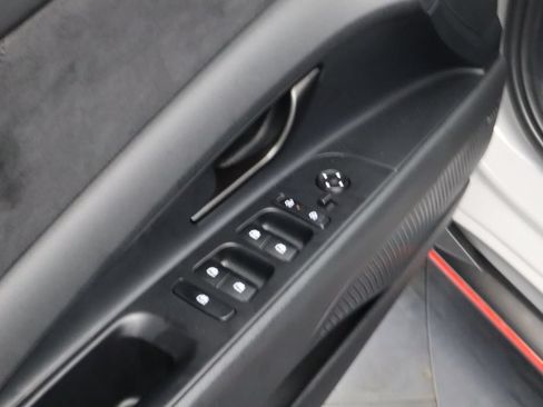 Used 2025 Hyundai Elantra N FWD image 18