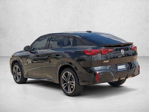 Used 2025 BMW X2 xDrive28i image 8