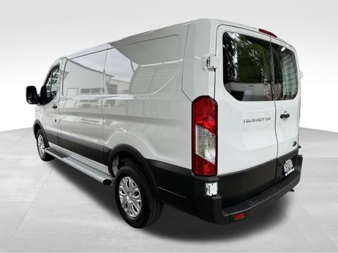 Used 2024 Ford Transit 250 Low Roof w/ Exterior Upgrade Package RWD image 9