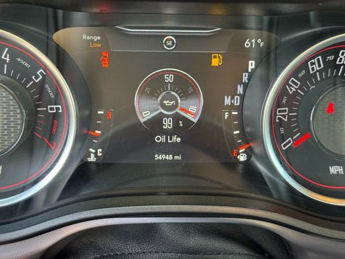 Used 2019 Dodge Challenger SXT RWD image 25