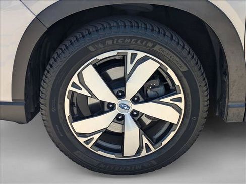 Used 2019 Subaru Forester Touring AWD/4WD image 25