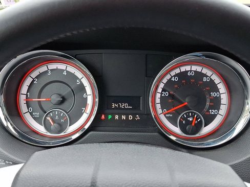 Used 2013 Dodge Grand Caravan SXT w/ UConnect Hands-Free Group image 17