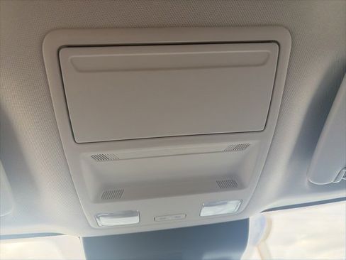 New 2026 Ford Maverick XLT image 25