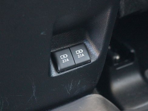 Used 2022 Toyota 4Runner Limited image 30