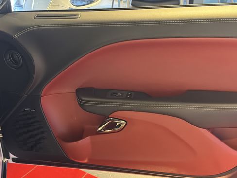 Used 2021 Dodge Challenger SRT Hellcat Redeye RWD image 16
