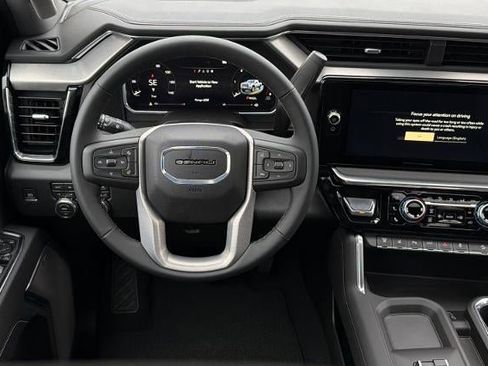 New 2026 GMC Sierra 3500 Denali w/ Denali Reserve Package image 15