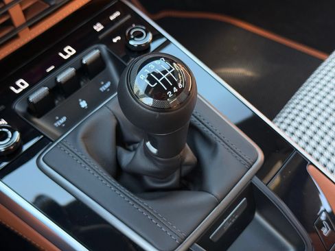 Certified 2023 Porsche 911 Sport Classic RWD image 32