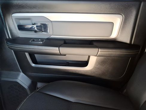 Used 2018 RAM 2500 Power Wagon w/ Leather & Luxury Group image 15