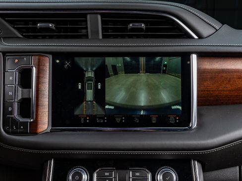 Used 2024 GMC Yukon XL Denali Ultimate image 27