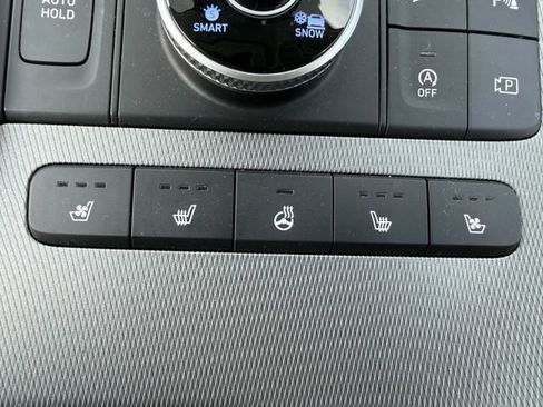 Used 2023 Hyundai Palisade Limited AWD/4WD image 19