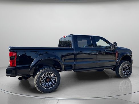New 2026 Ford F250 Lariat w/ Black Appearance Package AWD/4WD image 4