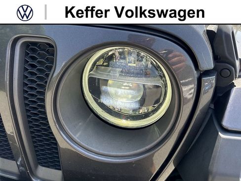 Used 2020 Jeep Wrangler Unlimited Rubicon AWD/4WD image 9