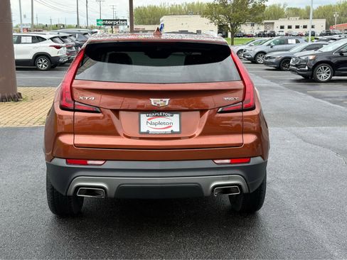 Used 2020 Cadillac XT4 Premium Luxury w/ Cold Weather Package FWD image 6