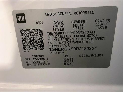 Used 2024 Chevrolet Traverse LT image 32