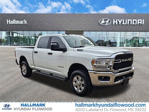 Used 2024 RAM 2500 Big Horn w/ Protection Group image 1