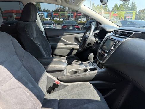 Used 2021 Nissan Murano SV AWD/4WD image 16