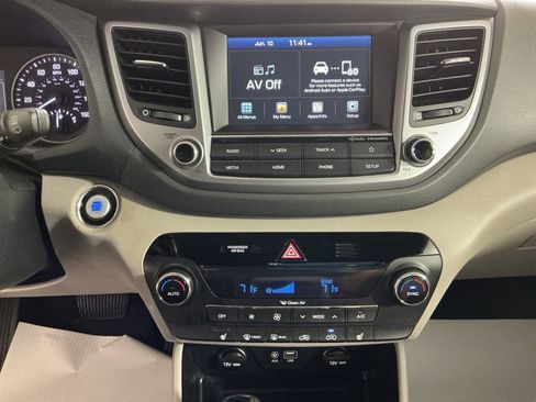 Used 2018 Hyundai Tucson Sport w/ Cargo Package AWD/4WD image 25