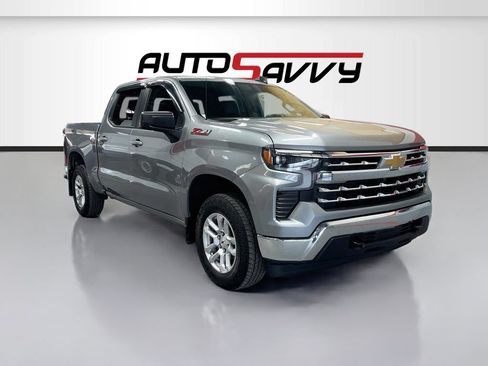 Used 2023 Chevrolet Silverado 1500 LT w/ Z71 Off-Road Package AWD/4WD image 1