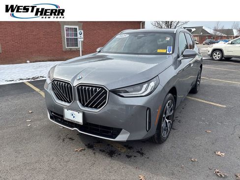 Used 2025 BMW X3 xDrive30i w/ Convenience Package image 1