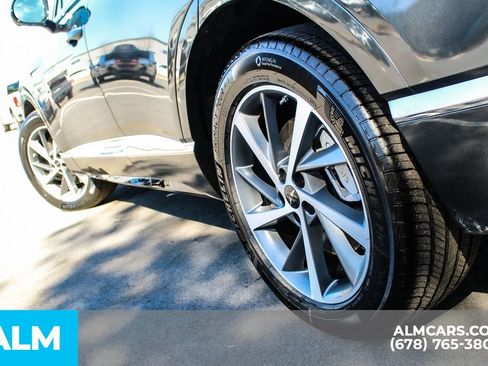 Used 2025 Genesis GV80 2.5T Advanced image 12