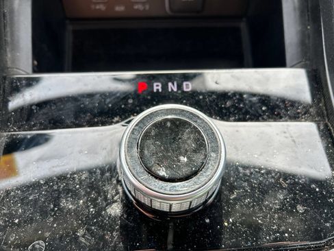 Certified 2025 Jeep Grand Cherokee Altitude AWD/4WD image 16