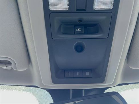 Used 2018 RAM 2500 Big Horn w/ Harvest Edition image 24