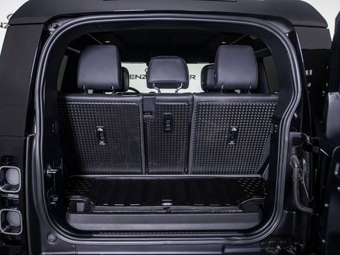 Used 2024 Land Rover Defender 90 Carpathian Edition image 11