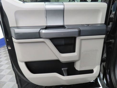 Used 2022 Ford F450 XLT w/ XLT Premium Package image 57