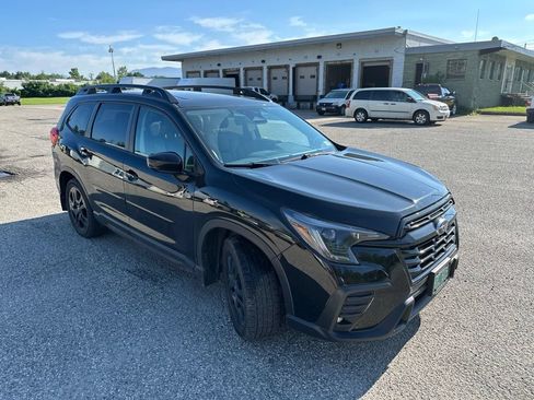 Used 2024 Subaru Ascent Onyx Edition AWD/4WD image 3