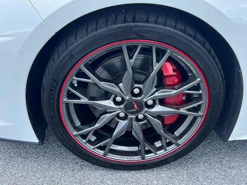 Used 2025 Chevrolet Corvette Stingray Preferred Conv w/ Z51 Performance Package RWD image 15
