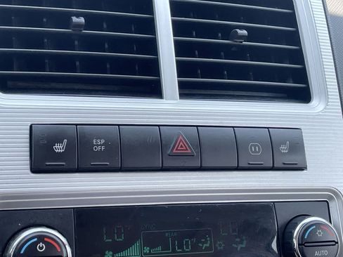 Used 2009 Dodge Journey SXT w/ Entertainment Group #2 FWD image 23