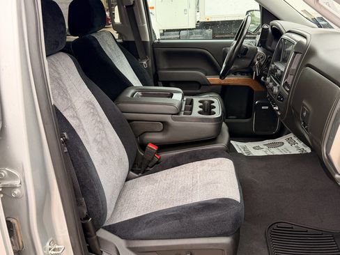 Used 2018 Chevrolet Silverado 1500 LTZ w/ Sport Package AWD/4WD image 17