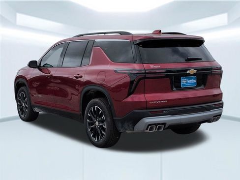 New 2026 Chevrolet Traverse LT w/ Sun and Wheel Package FWD image 4