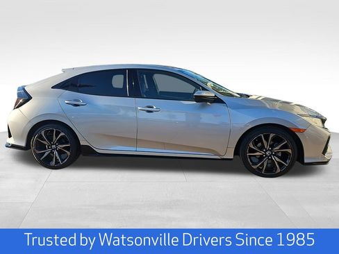 Used 2018 Honda Civic Sport image 2