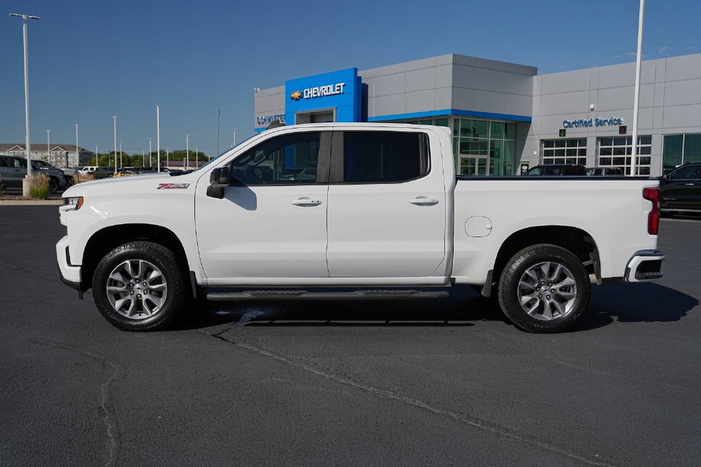 Used 2021 Chevrolet Silverado 1500 RST AWD/4WD image 12