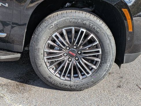 New 2026 GMC Yukon Elevation w/ Elevation Premium Package image 11