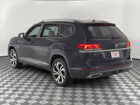 Used 2022 Volkswagen Atlas SEL AWD/4WD image 3