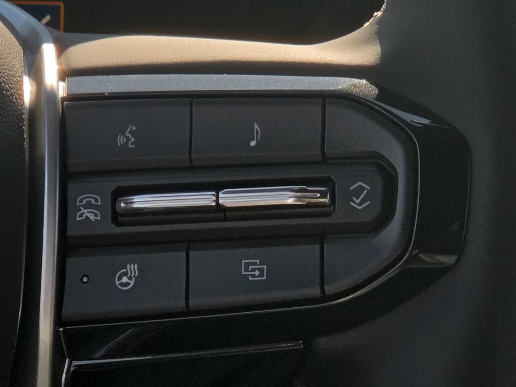 New 2026 Chevrolet Colorado Trail Boss AWD/4WD image 16