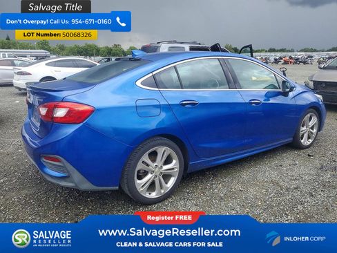 Used 2018 Chevrolet Cruze Premier FWD image 4