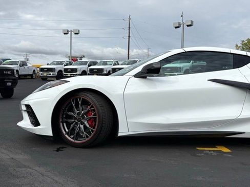 Used 2023 Chevrolet Corvette Stingray Premium Cpe image 10
