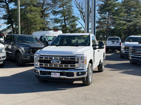 New 2026 Ford F350 XLT RWD image 8