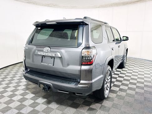 Used 2022 Toyota 4Runner TRD Sport RWD image 3