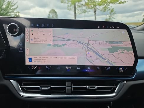 New 2026 Chevrolet Equinox EV LT FWD image 16