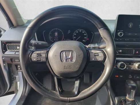 Used 2022 Honda Civic EX image 13