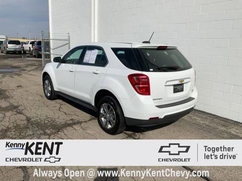 Used 2017 Chevrolet Equinox LS image 26