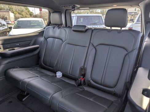 New 2026 Jeep Grand Wagoneer Limited image 14